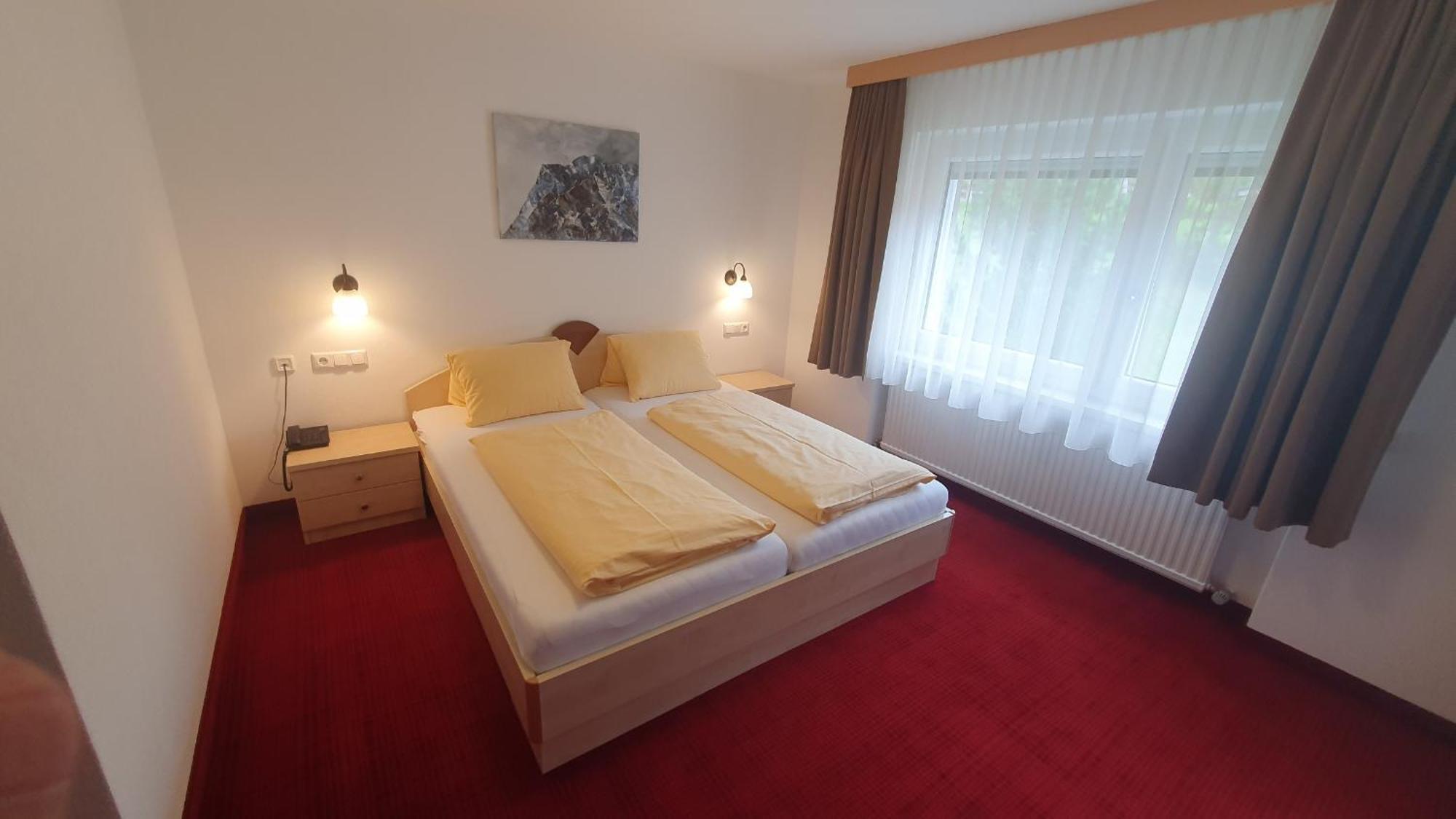 Hotel Garni Dorfblick Sankt Anton am Arlberg Buitenkant foto